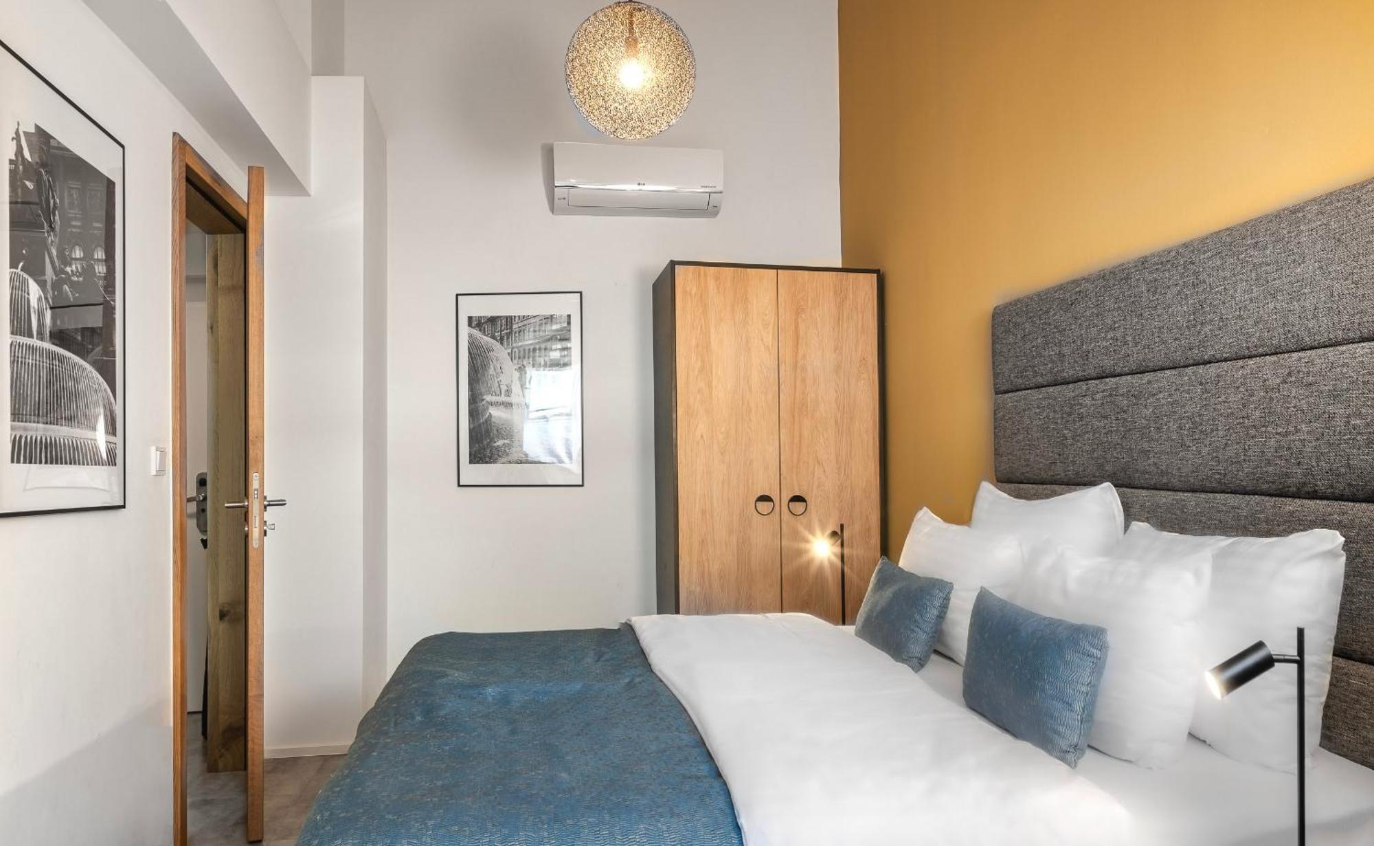 Vn48 Suites By Adrez Πράγα Εξωτερικό φωτογραφία